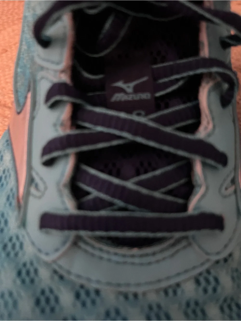 Mizuno Women's Turquoise and Navy Running Shoe